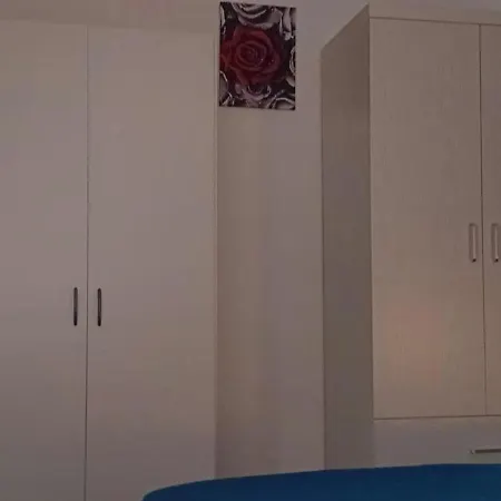 Cairoli's View برينديسي