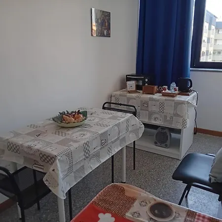 Cairoli's View * برينديسي