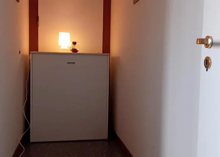 Feriehus Cairoli's View *